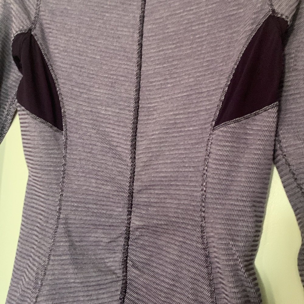 Lululemon Active LS Top - Picture 4 of 12